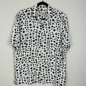 ALLSAINTS Novar Short Sleeve Button-up Camp Shirt In Ecru